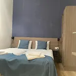 Res מלון