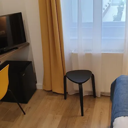מלון Res 3*