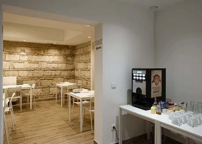 Res Hotel